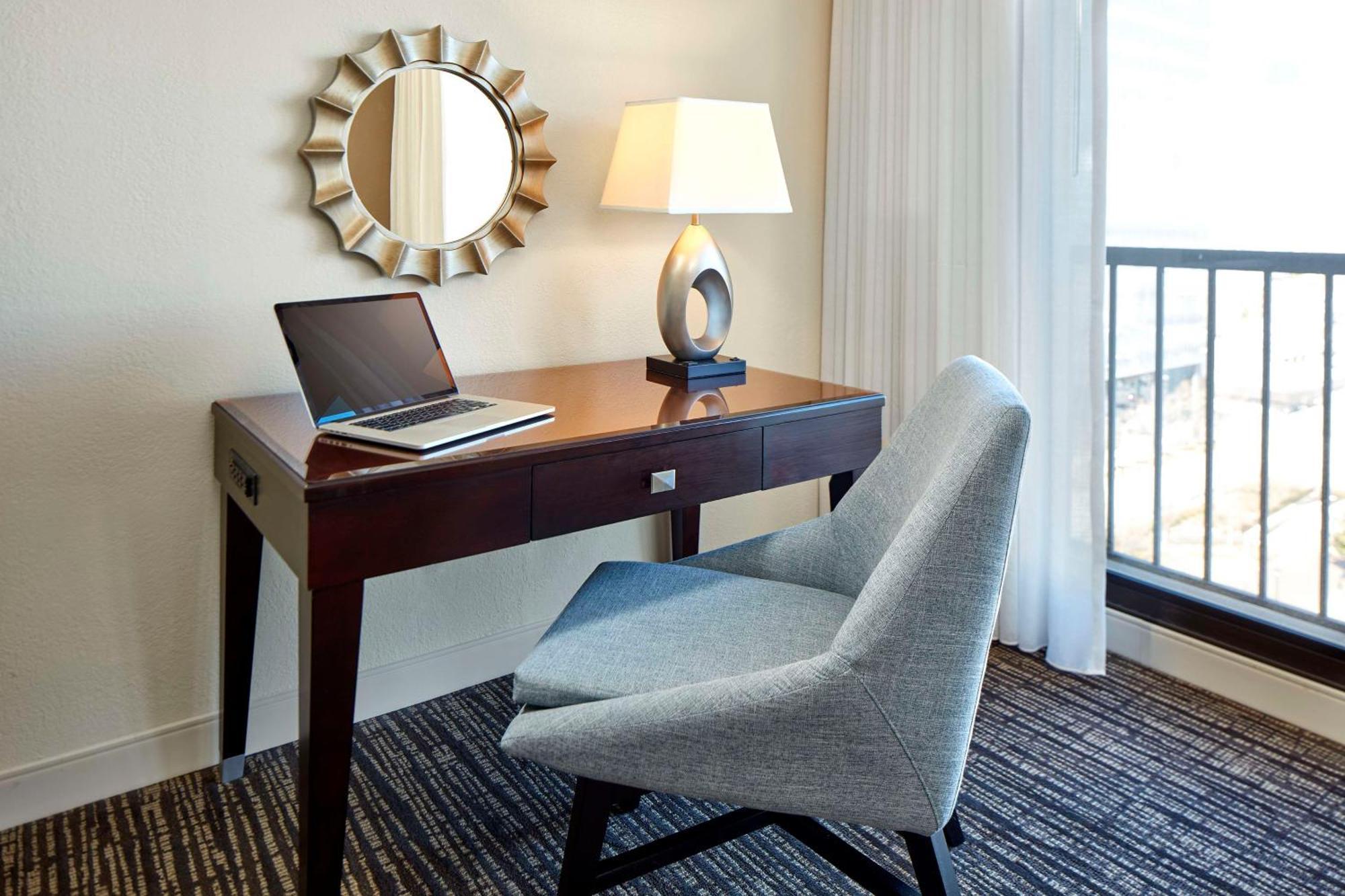 Hotel Hyatt Regency Tulsa Downtown Extérieur photo